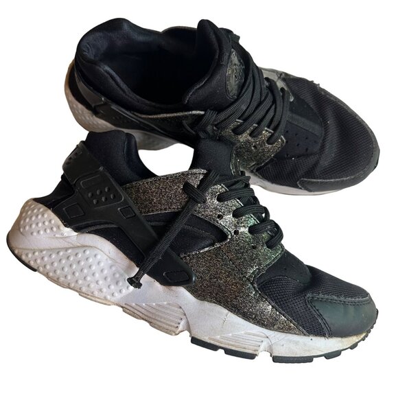 Nike Other - Nike Huarache Run SE TD 'Black Gold Glitter' Youth Size 7